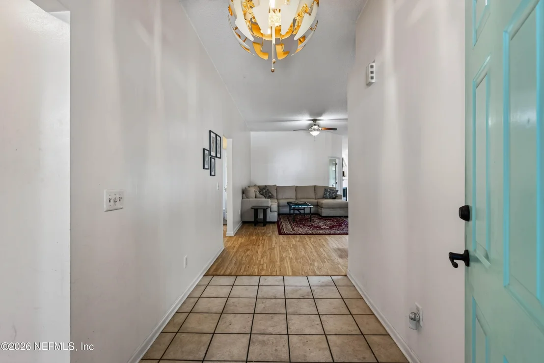 Photo of 1641 SPRING OAKS Lane