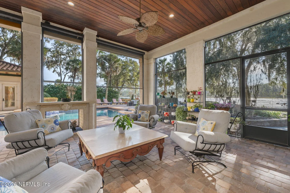 Photo of 24733 HARBOUR VIEW Drive