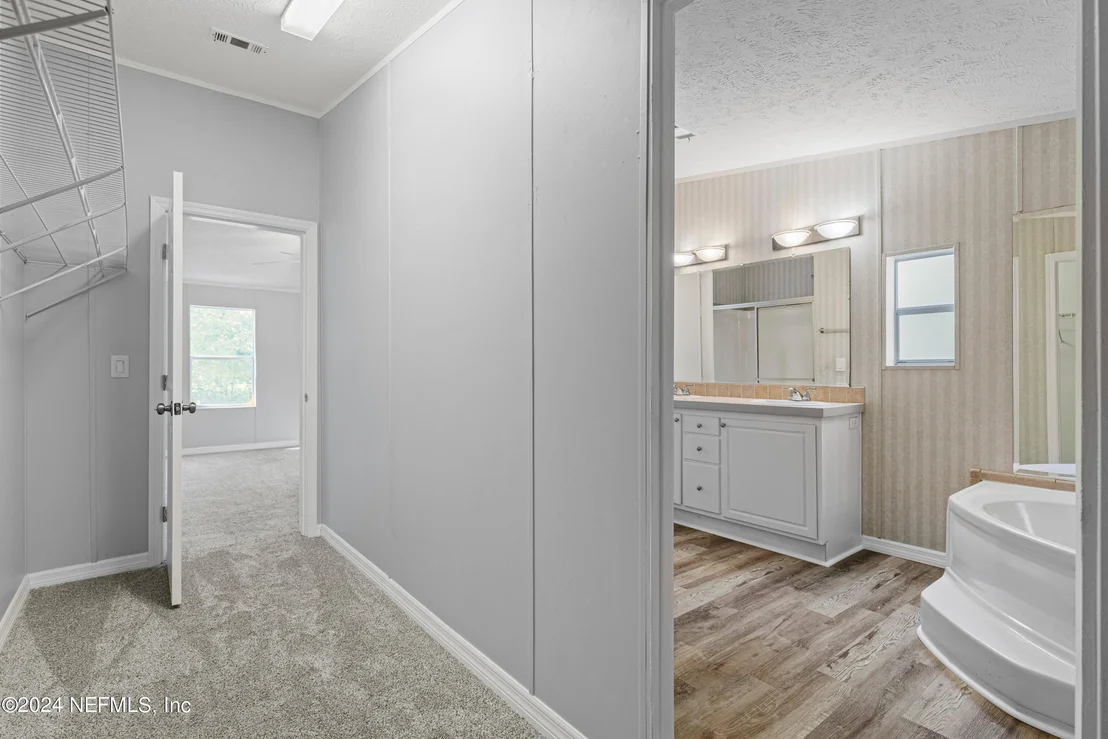 Photo of 3994 SUZANNE Drive