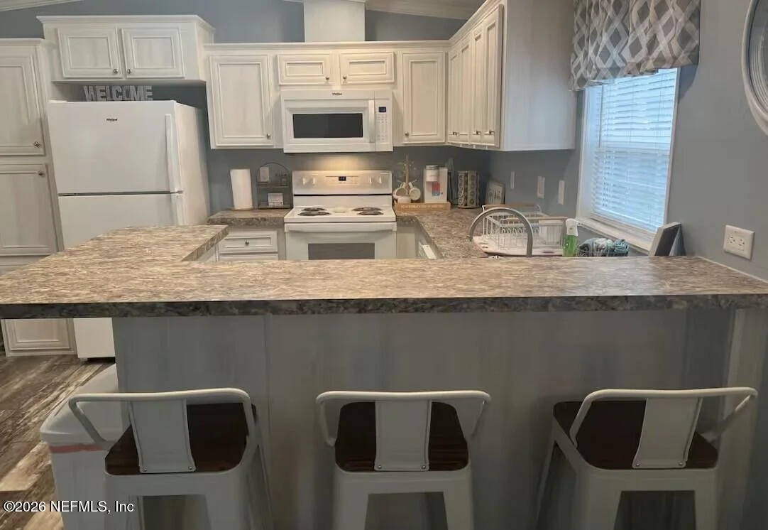 Photo of 111 WATEROAK Road
