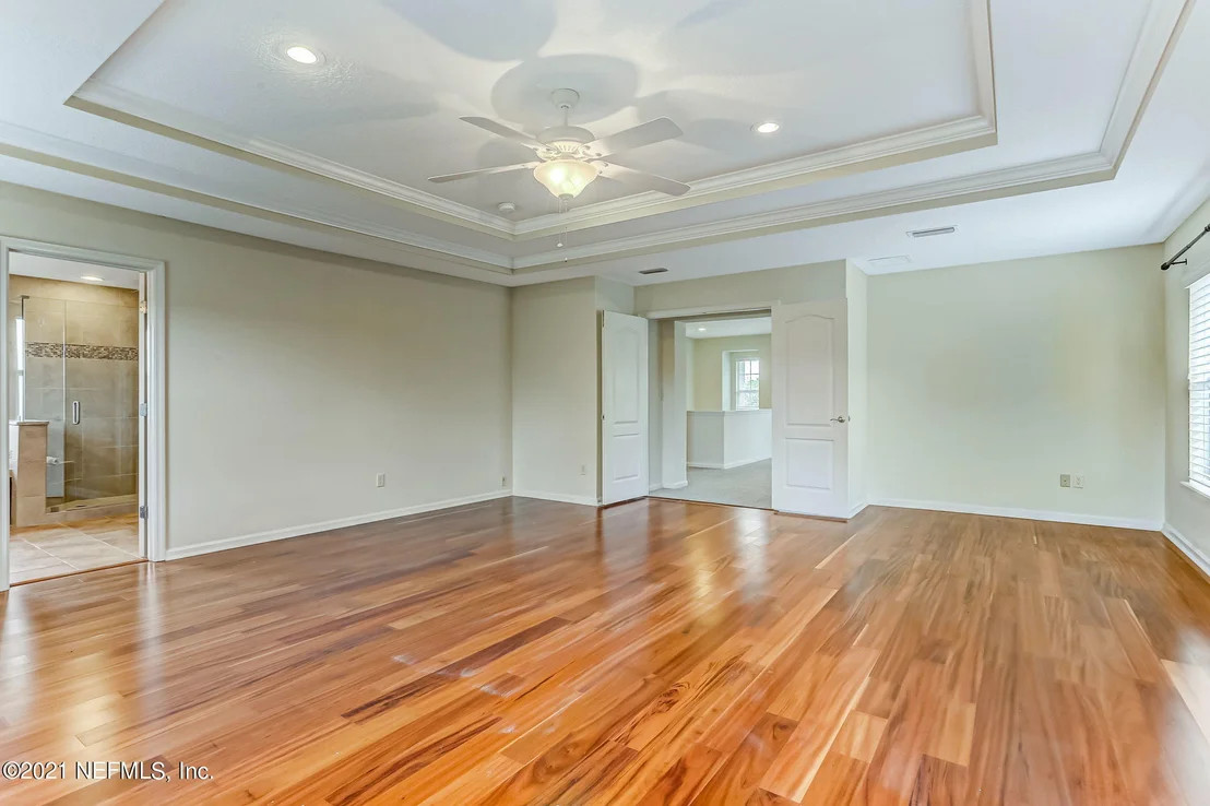 Photo of 1016 DUNSTABLE Lane
