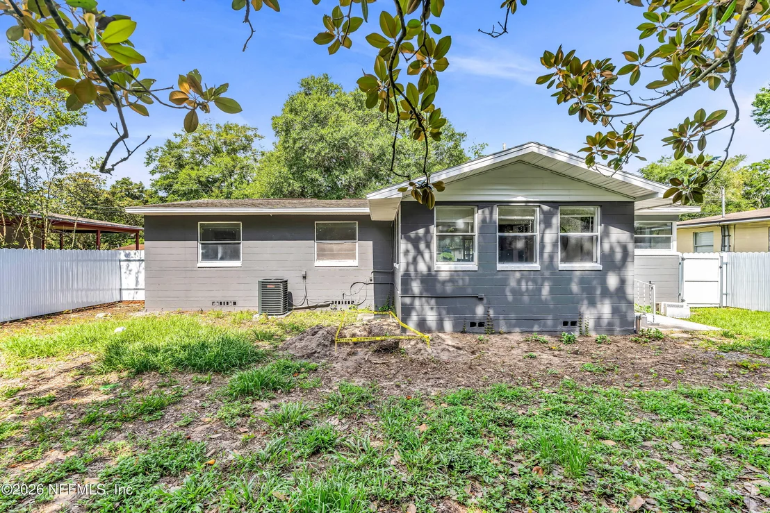 Photo of 2351 CALADIUM Road