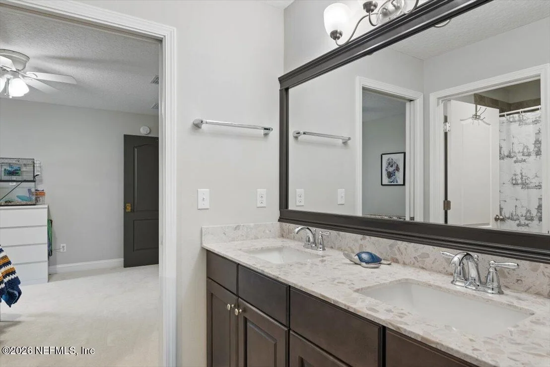 Photo of 255 SPLIT OAK Road