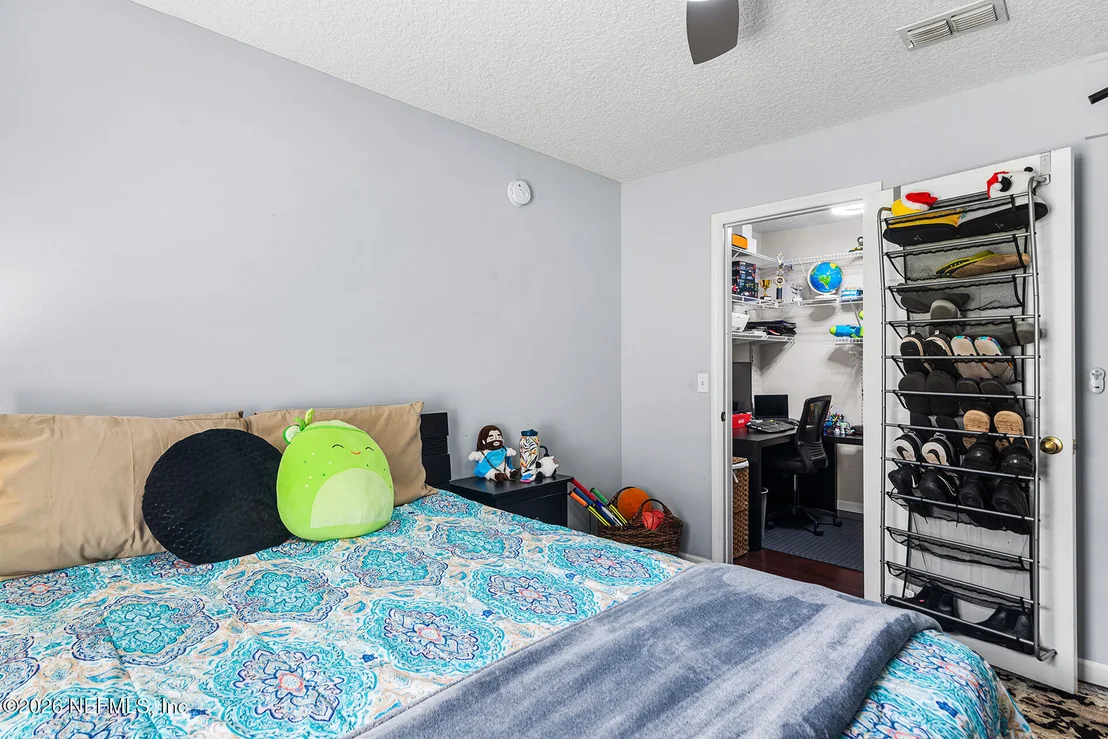 Photo of 204 CONNER Court