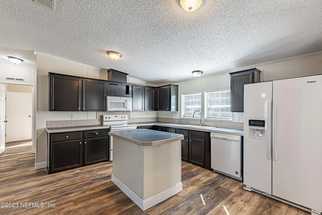 Photo of 7246 PAUL HOWARD Drive