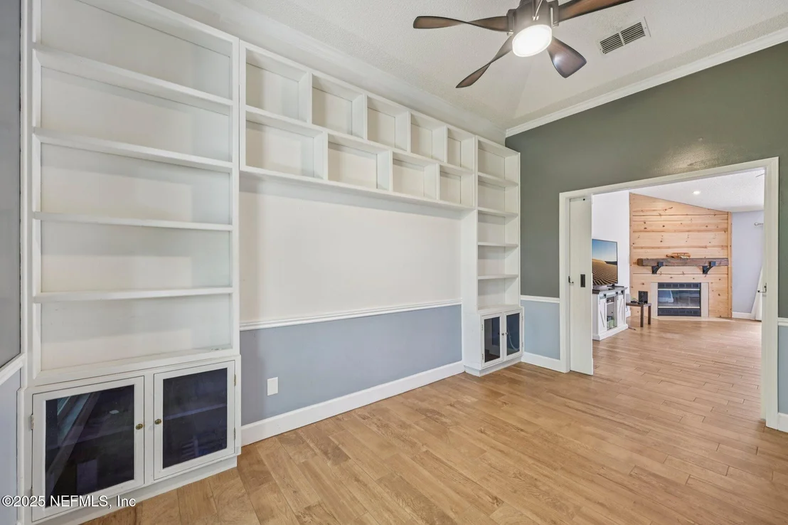 Photo of 12646 POINT PARK Drive
