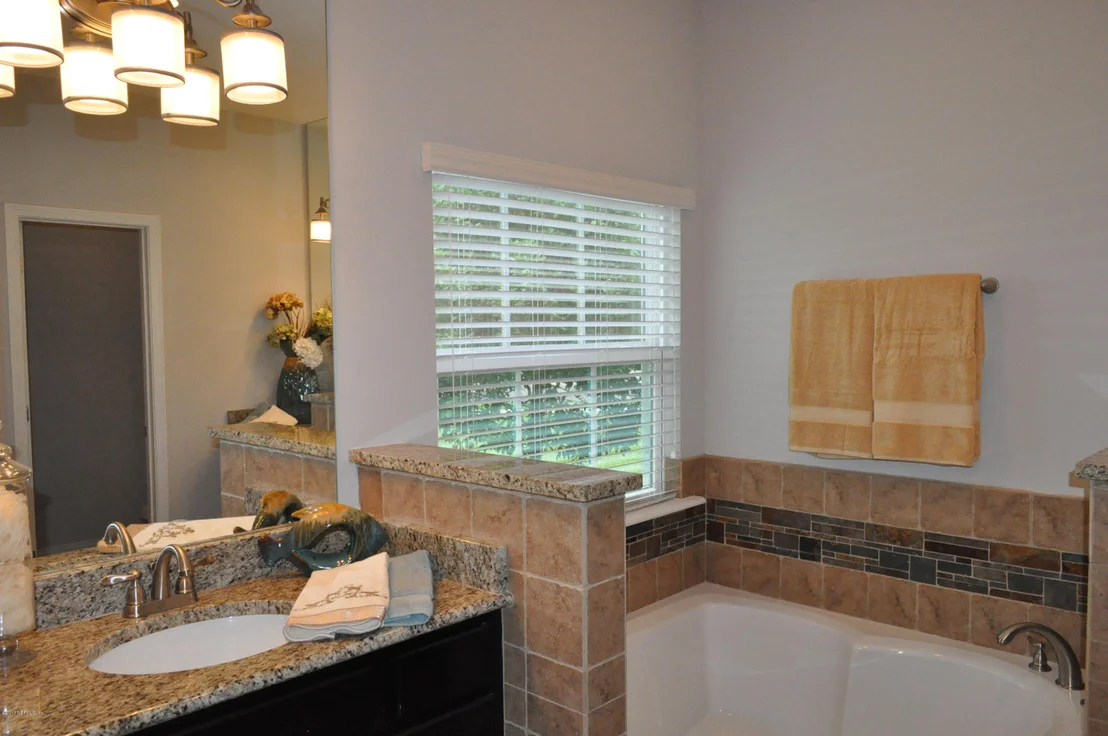 Photo of 1015 BENT CREEK Drive