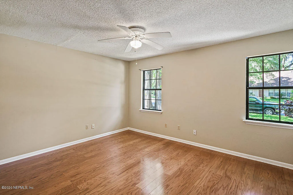 Photo of 4866 TRUMBULL Place
