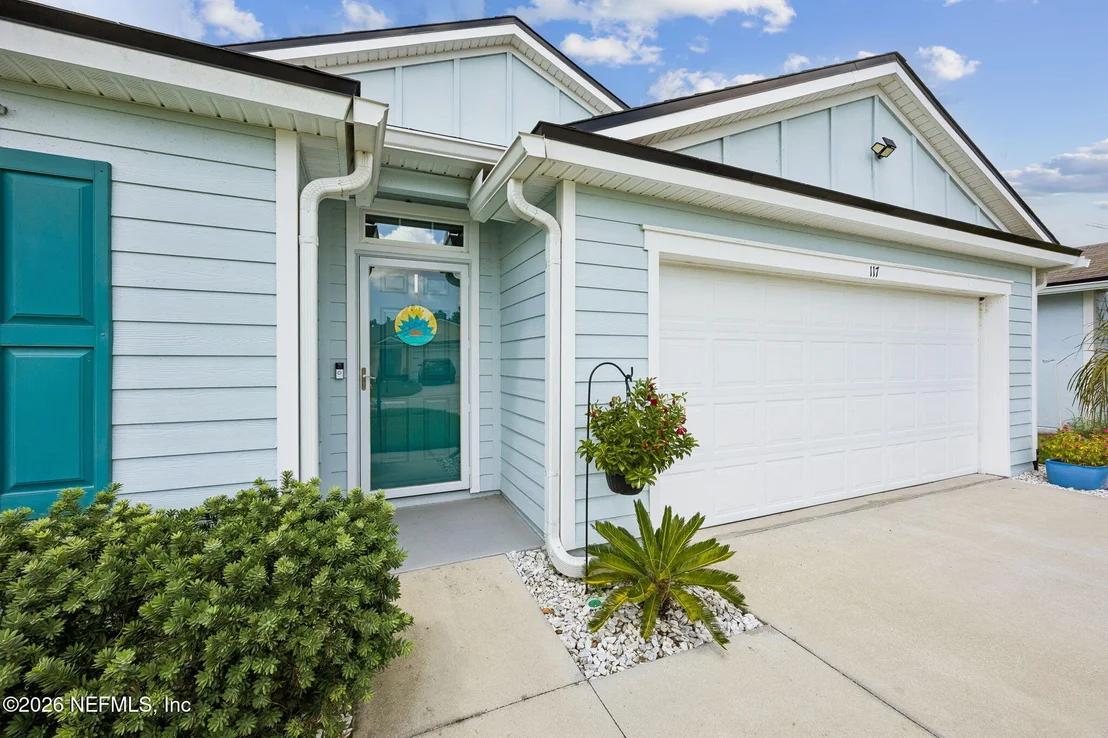 Photo of 117 LAKESIDE Court