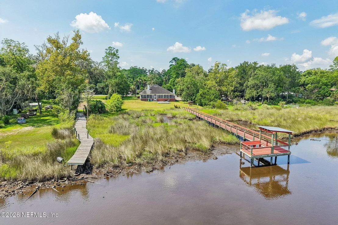 Photo of 3425 TROUT RIVER Boulevard