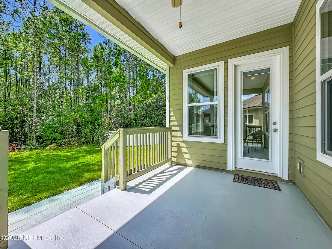 Photo of 676 CHARTER OAKS Boulevard