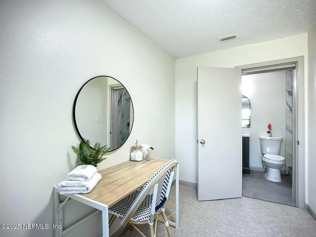 Photo of 7446 SPINOLA Road