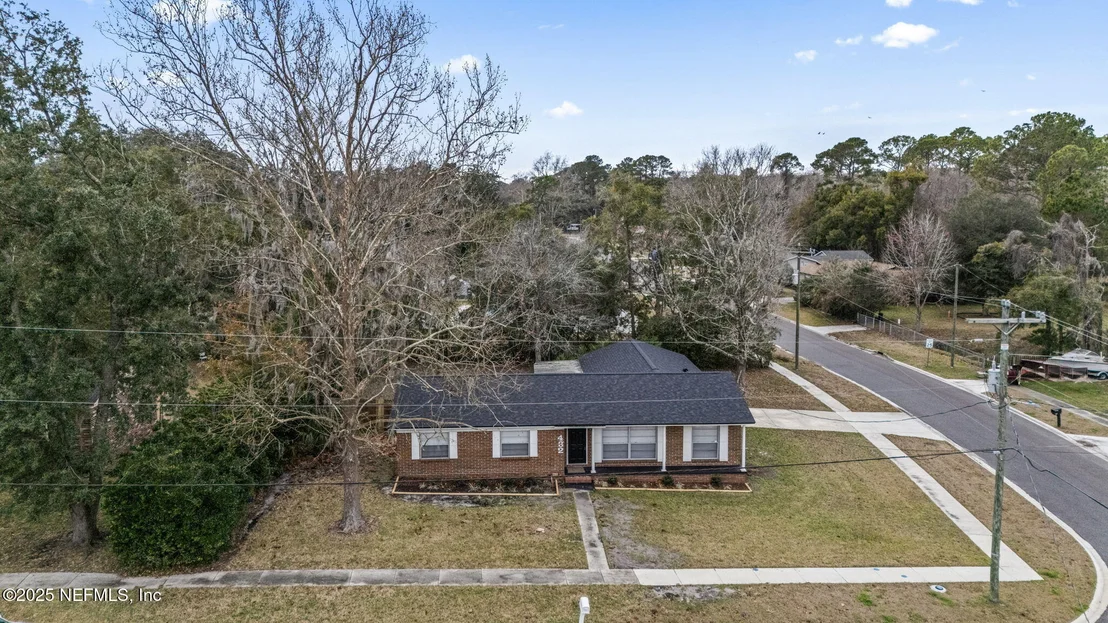 Photo of 432 NEPTUNE Road
