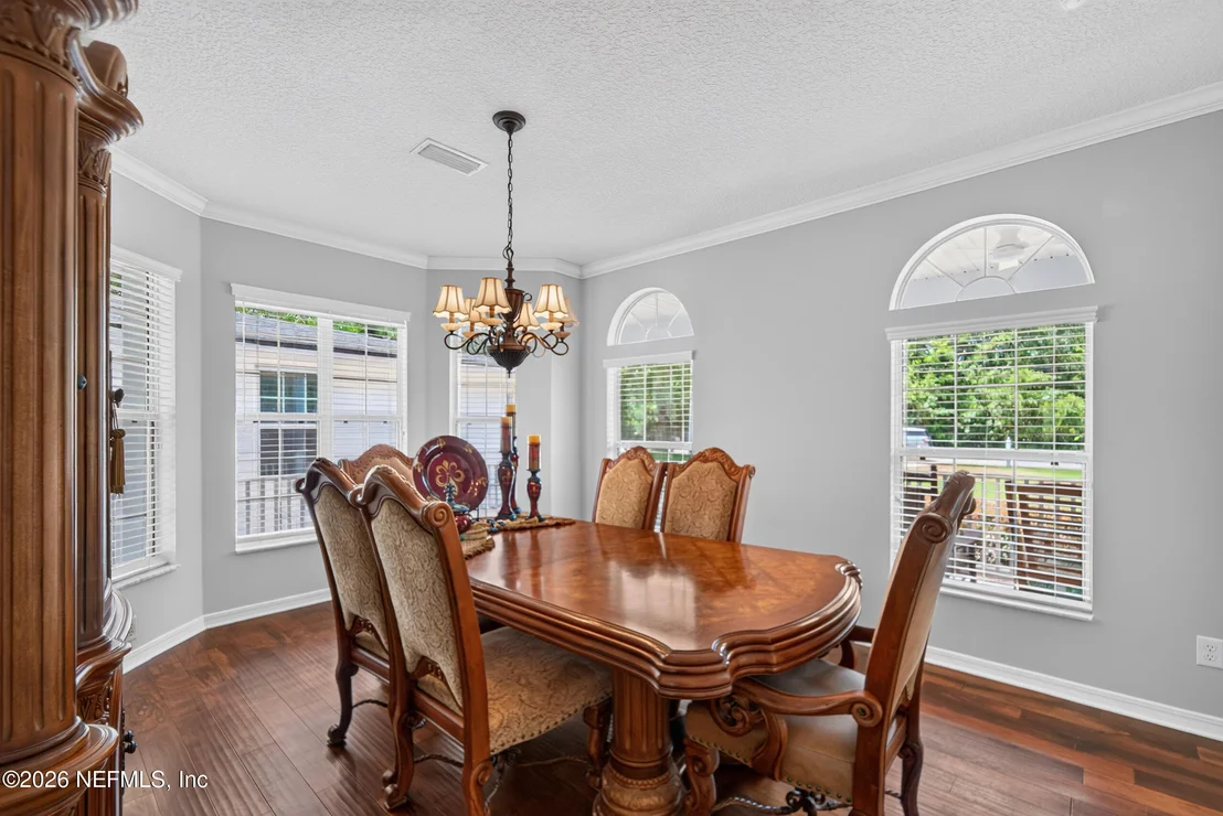 Photo of 1045 CEDAR BAY Road