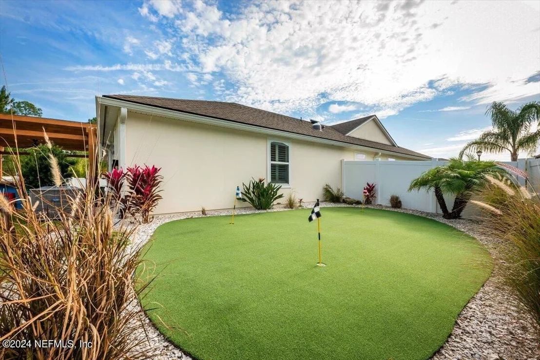 Photo of 94 COASTAL HAMMOCK Way