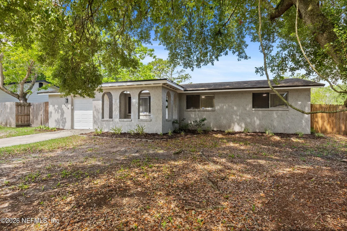 Photo of 1512 MESA Drive