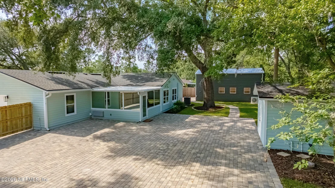 Photo of 12473 ATTRILL Road