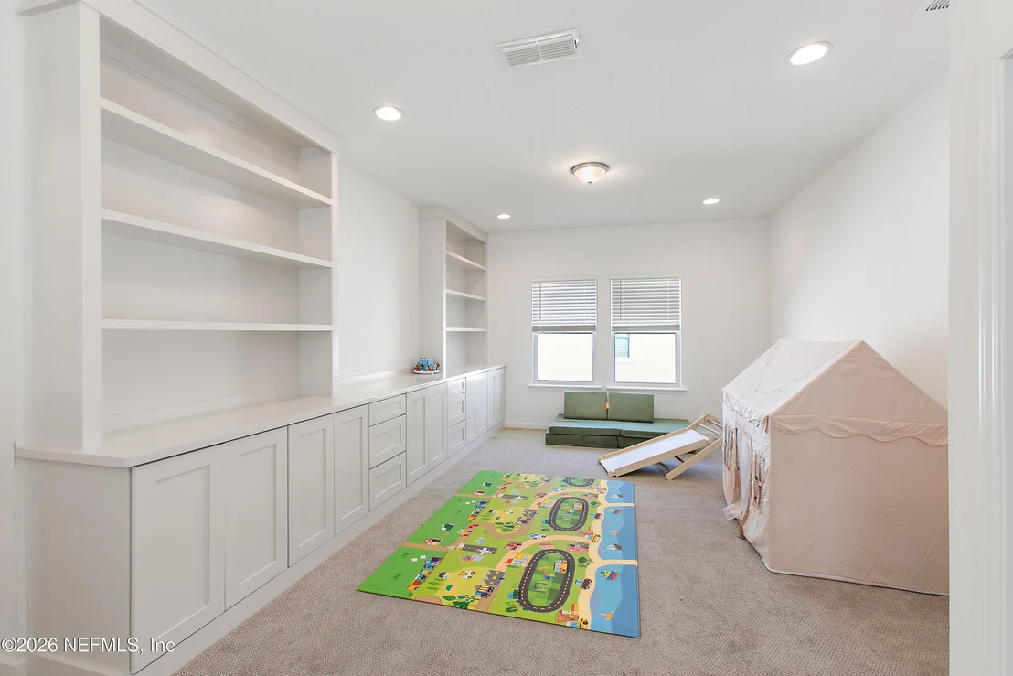 Photo of 546 STARGAZE Lane