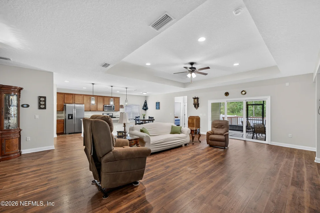 Photo of 620 IVORY PALM Road