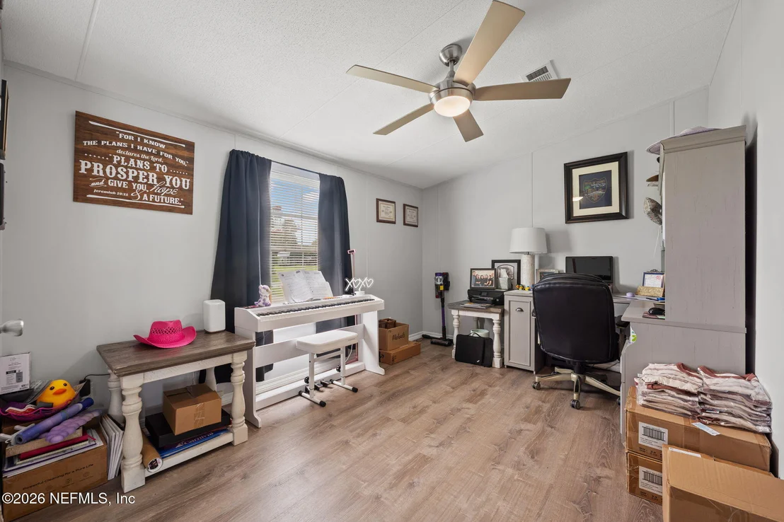 Photo of 44046 CROSS CREEK Boulevard