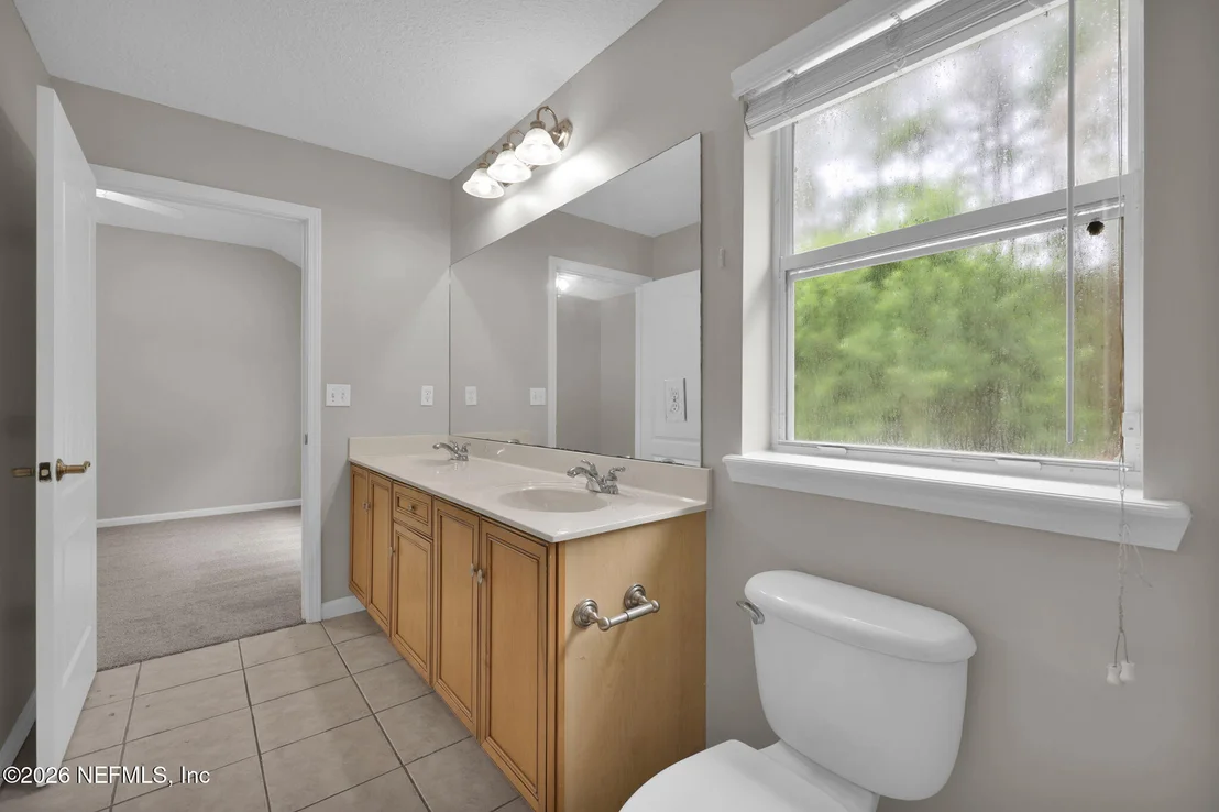 Photo of 879 SONGBIRD Drive