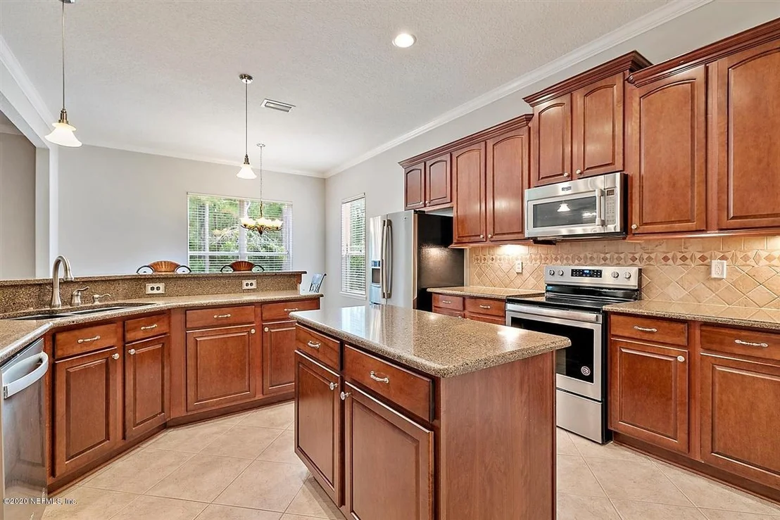 Photo of 1320 POWIS Road