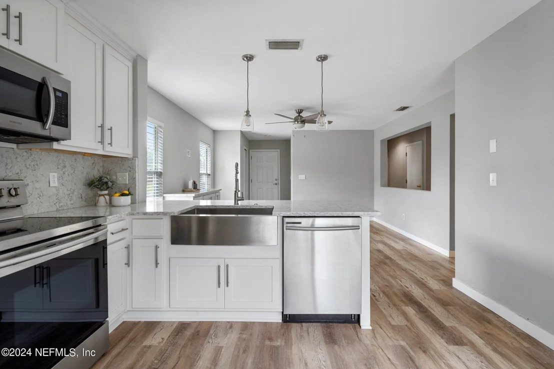 Photo of 926 WYNFIELD Circle