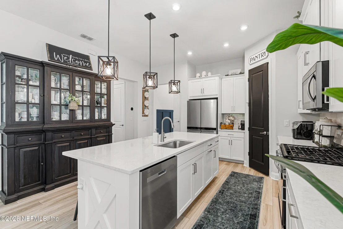 Photo of 144 SILKGRASS Place