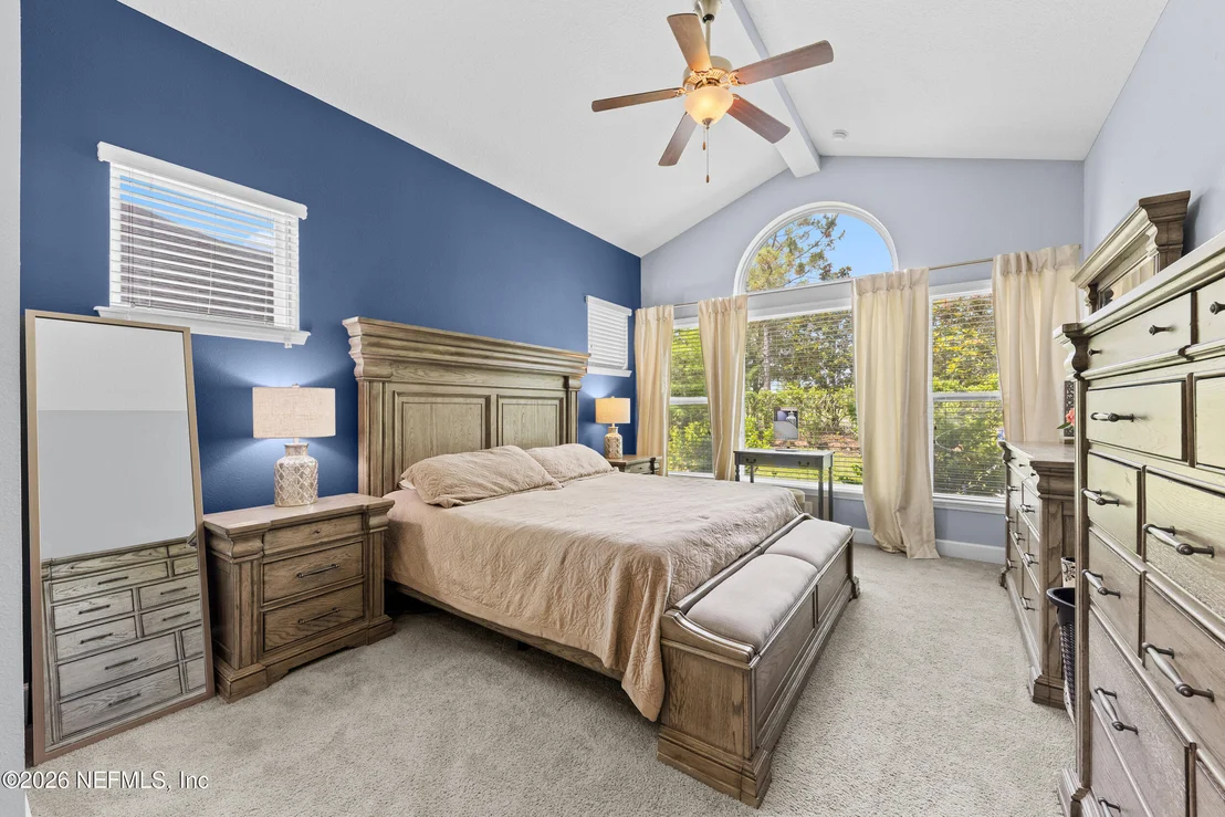 Photo of 41 PALISADE Drive