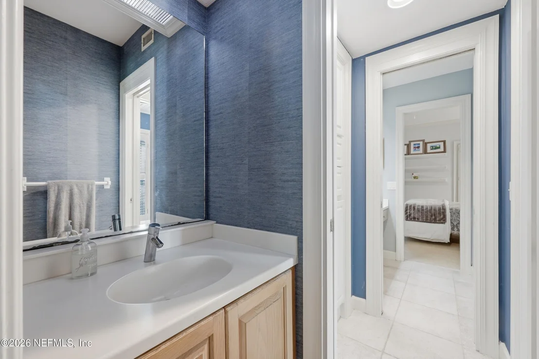 Photo of 2656 BEAUCLERC Road