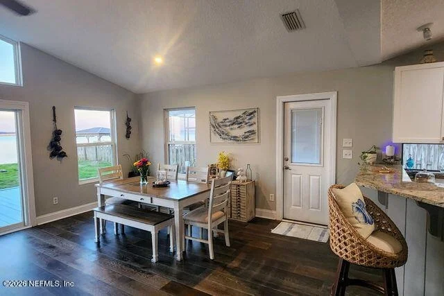 Photo of 16039 SHELLCRACKER Road