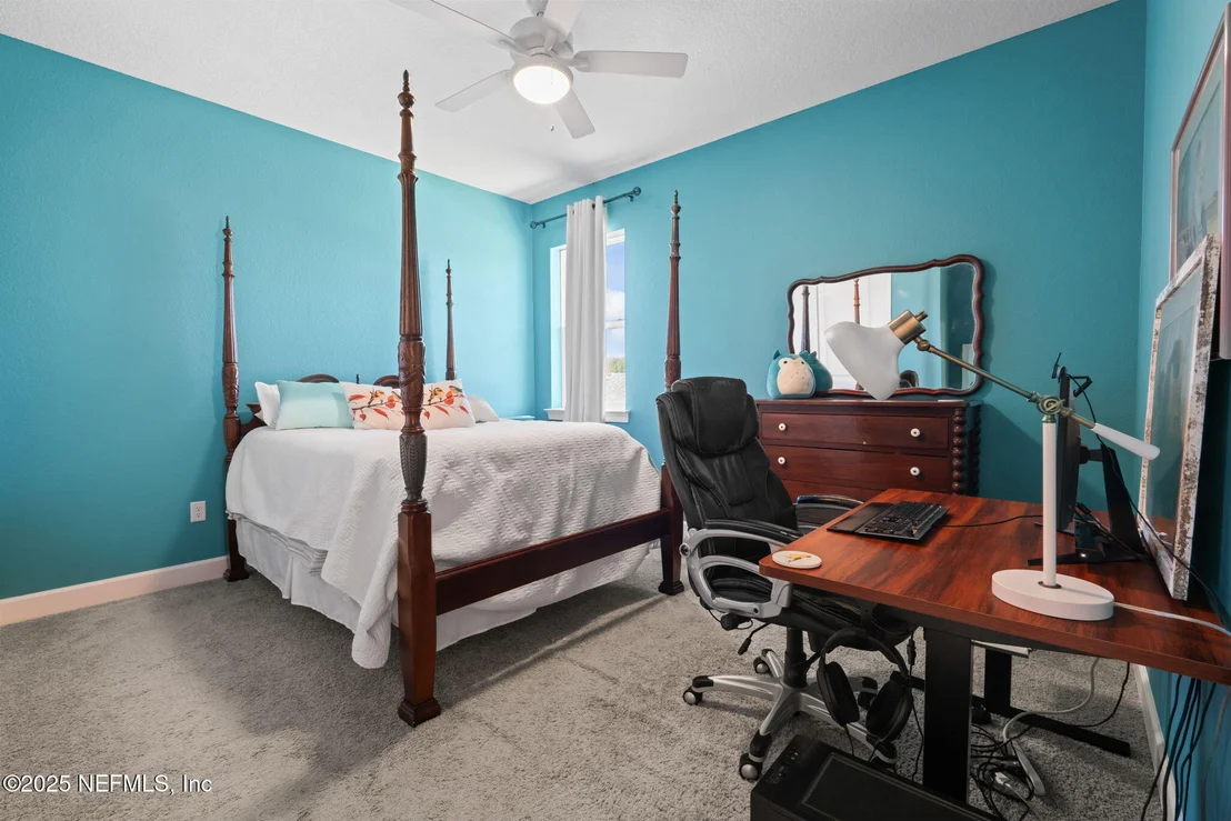 Photo of 63 BRADDOCK Court