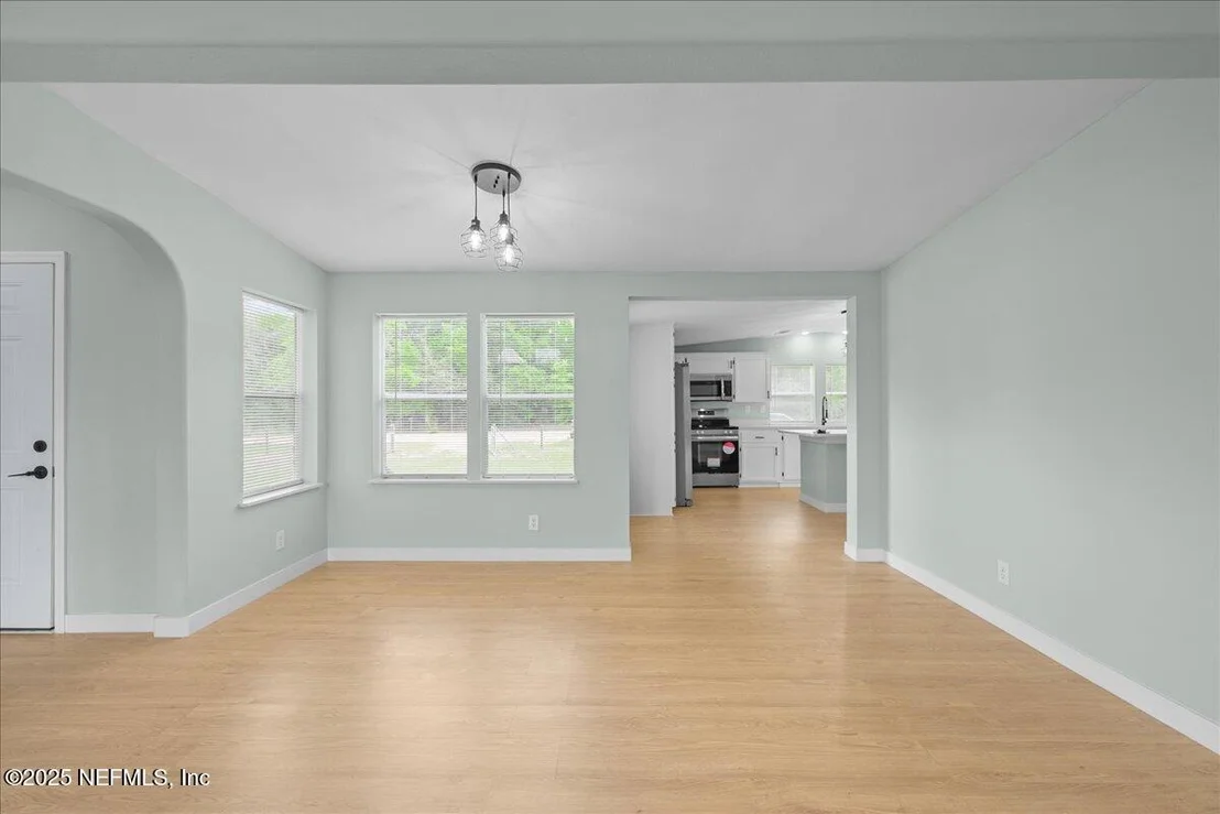 Photo of 725 KITTY Avenue