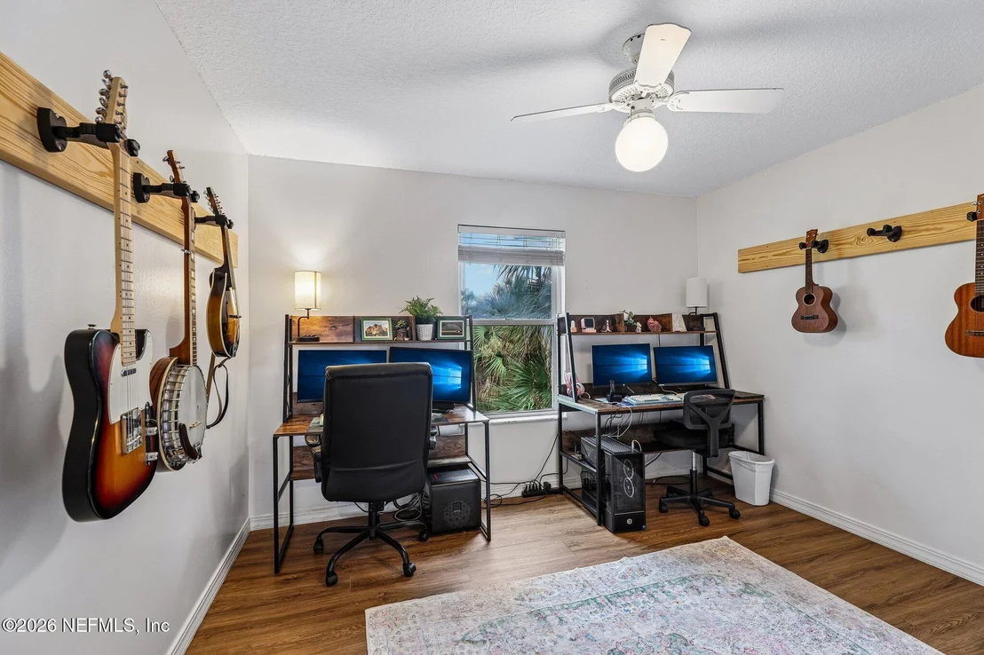 Photo of 305 ELEUTHERA Court