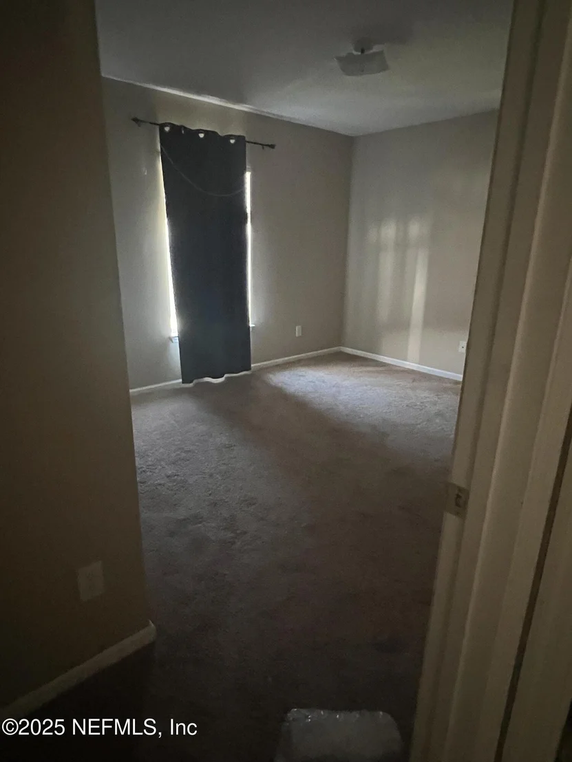 Photo of 695 SID Drive