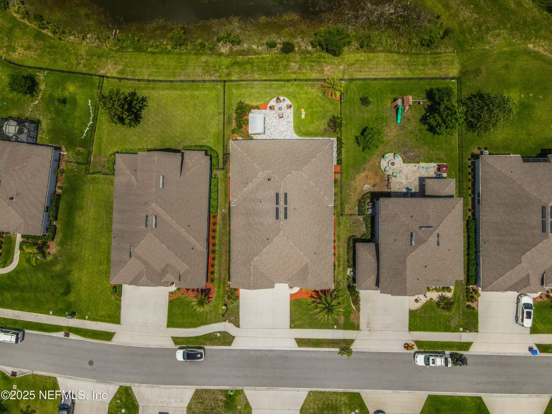Photo of 310 CEDARSTONE Way