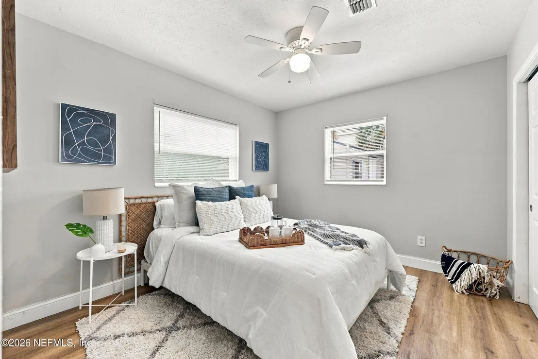 Photo of 25 SANDRA Drive