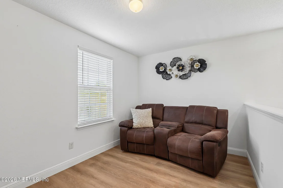 Photo of 536 GLENDALE Lane