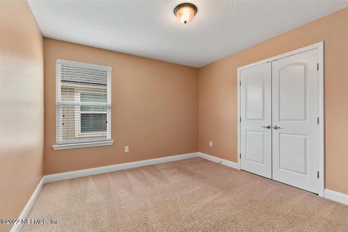 Photo of 834 GLENDALE Lane