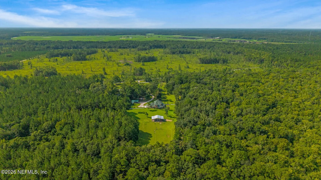 Photo of 46171 SAULS Road