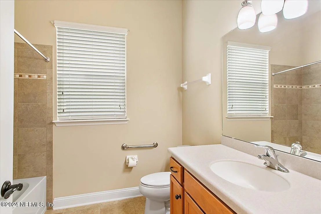 Photo of 1532 VALHALLA Way