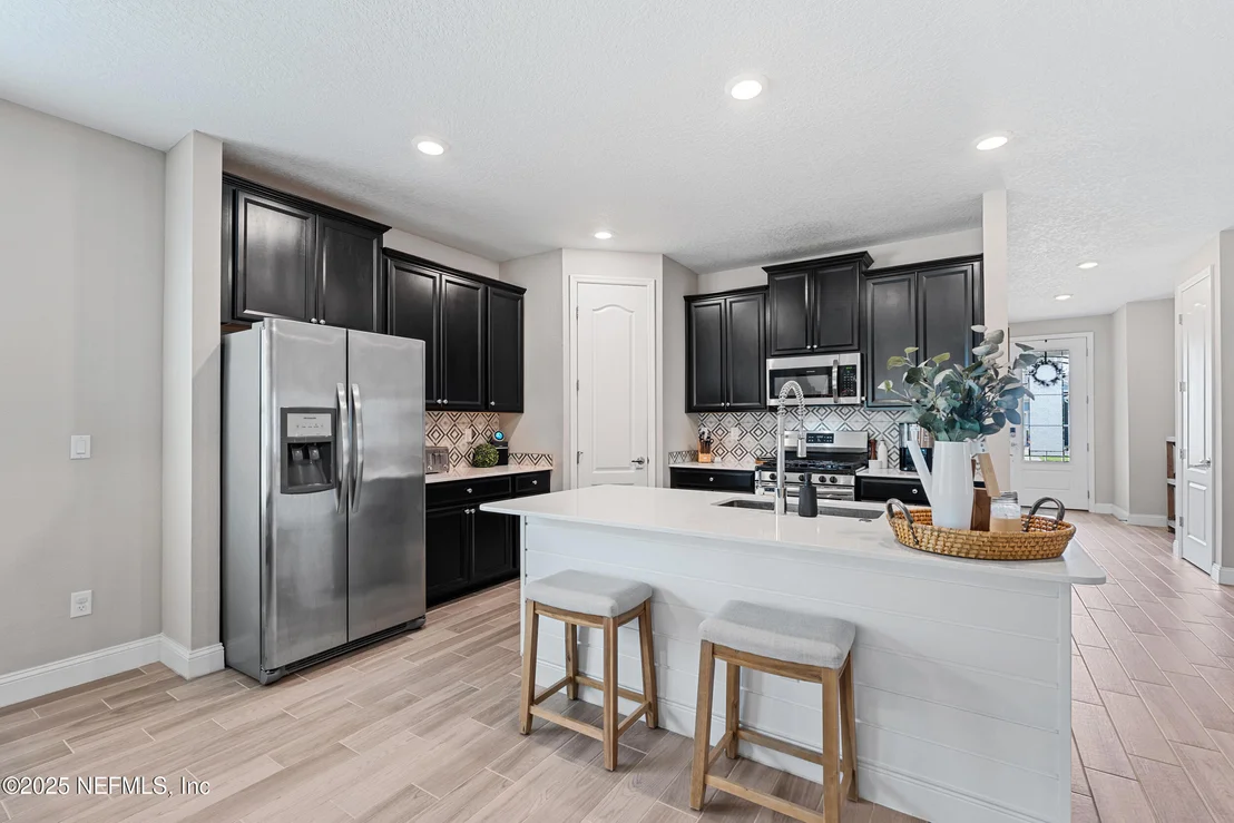 Photo of 551 BROOMSEDGE Circle