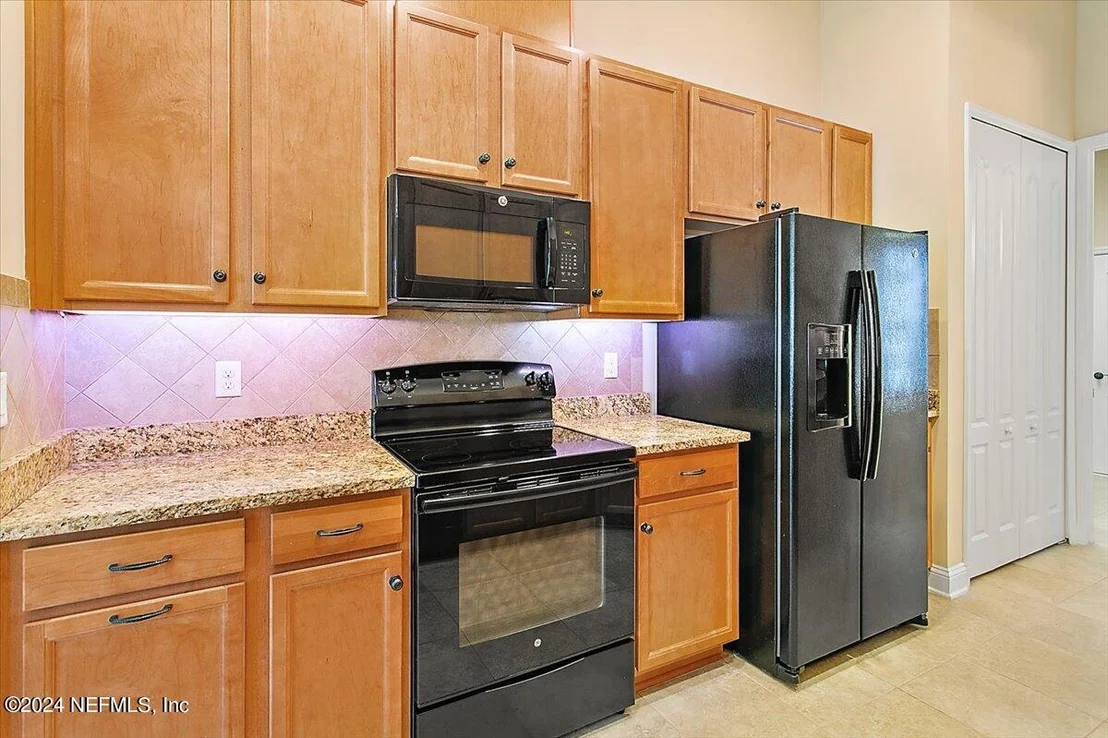Photo of 1532 VALHALLA Way