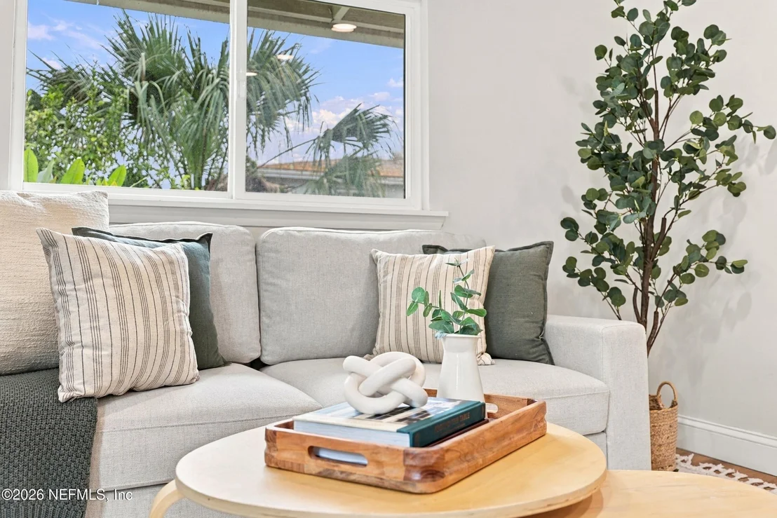 Photo of 25 SANDRA Drive