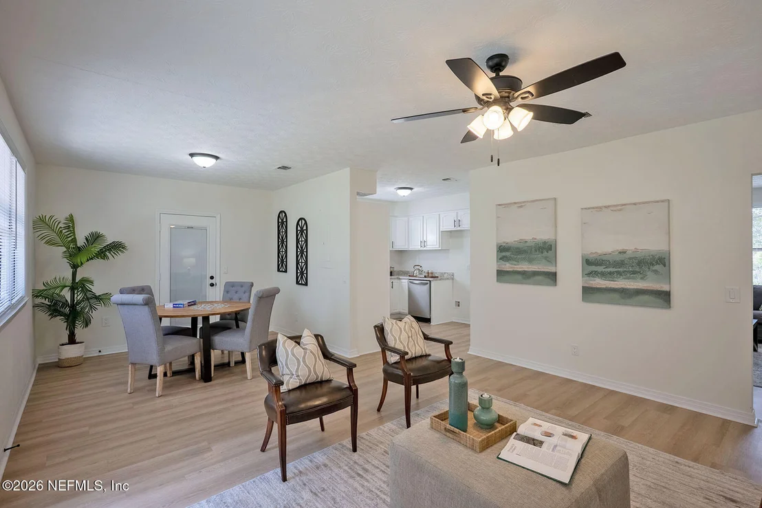 Photo of 440 TAURUS Lane