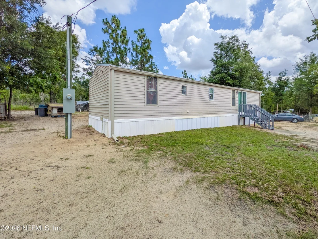 Photo of 116 LONDON Avenue