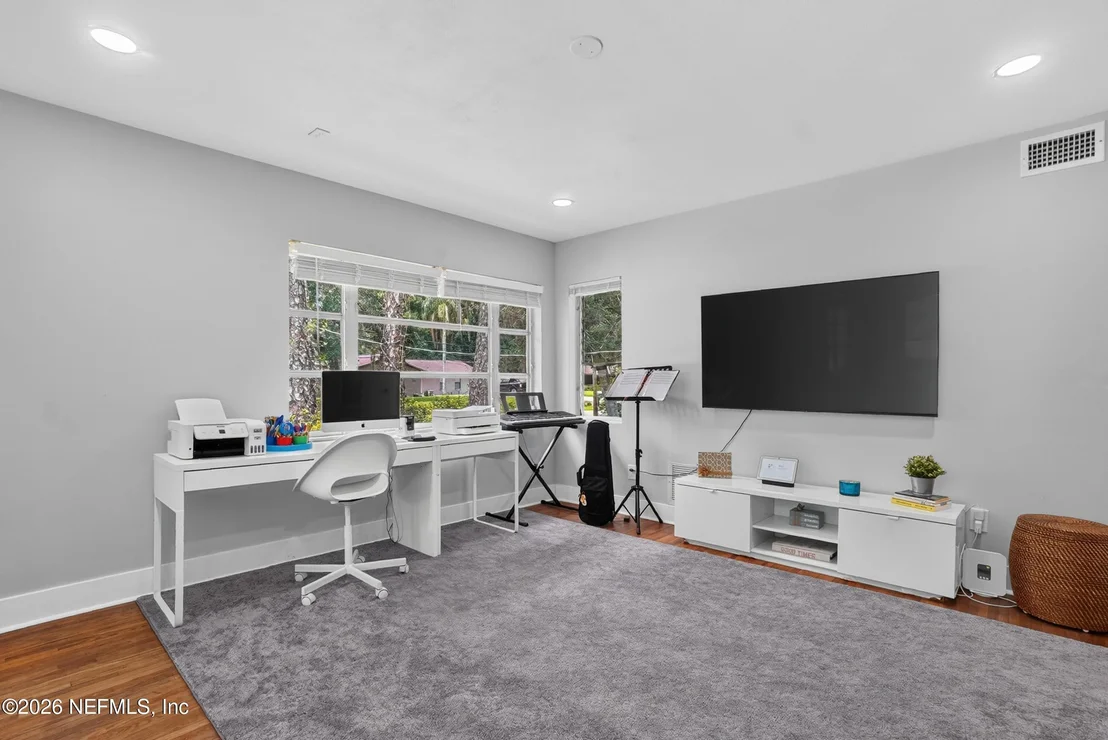 Photo of 2864 SCOTT Circle