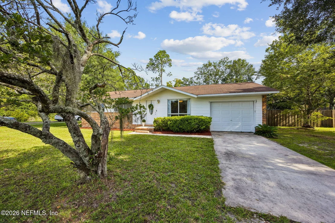 Photo of 175484 BAY Road