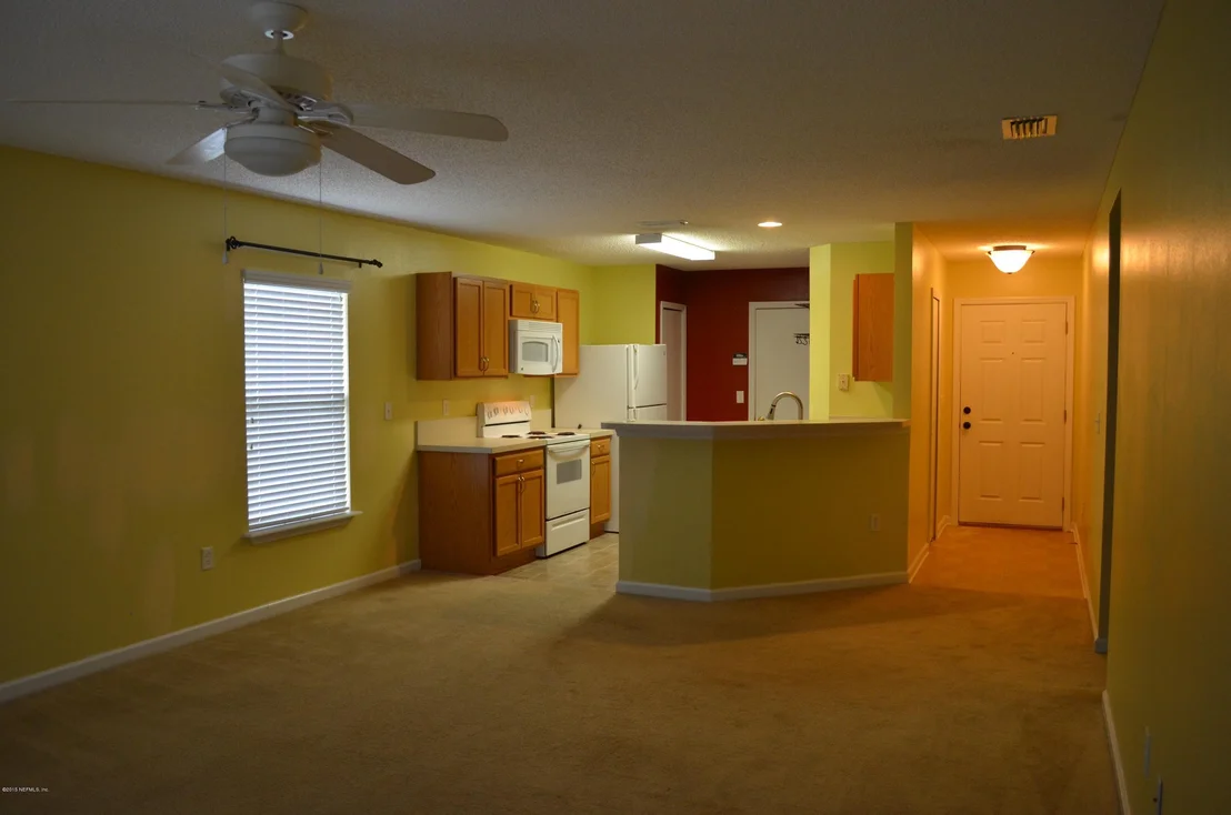 Photo of 836 WYNFIELD Circle