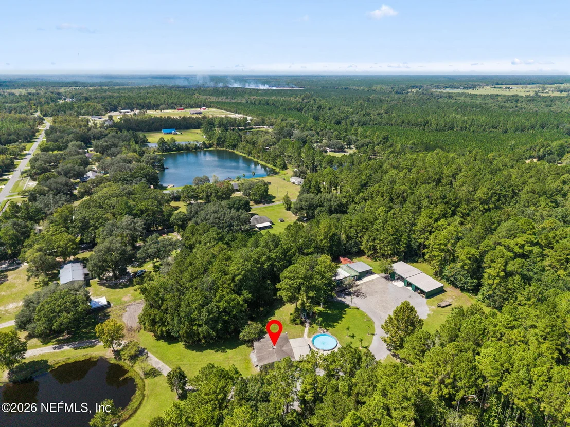 Photo of 35487 QUAIL Road N